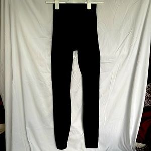 Lululemon black leggings